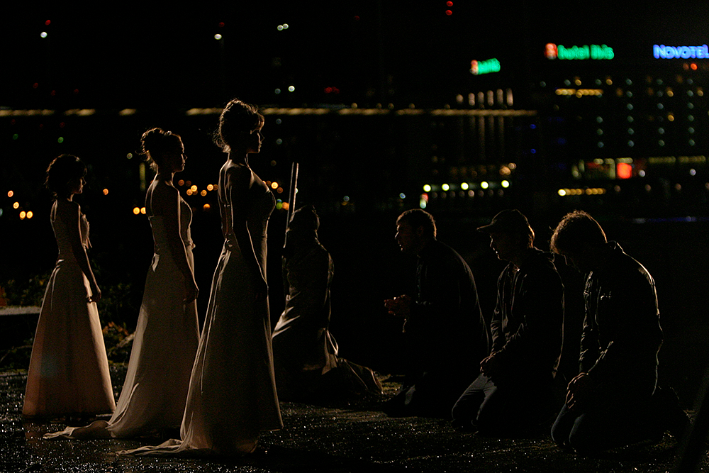 Backlit-brides-with-neon-
